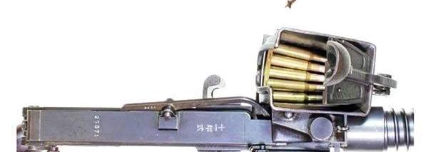 你可能听说过歪把子机枪, 但你肯定没听过"歪管子"步枪   造型也是没