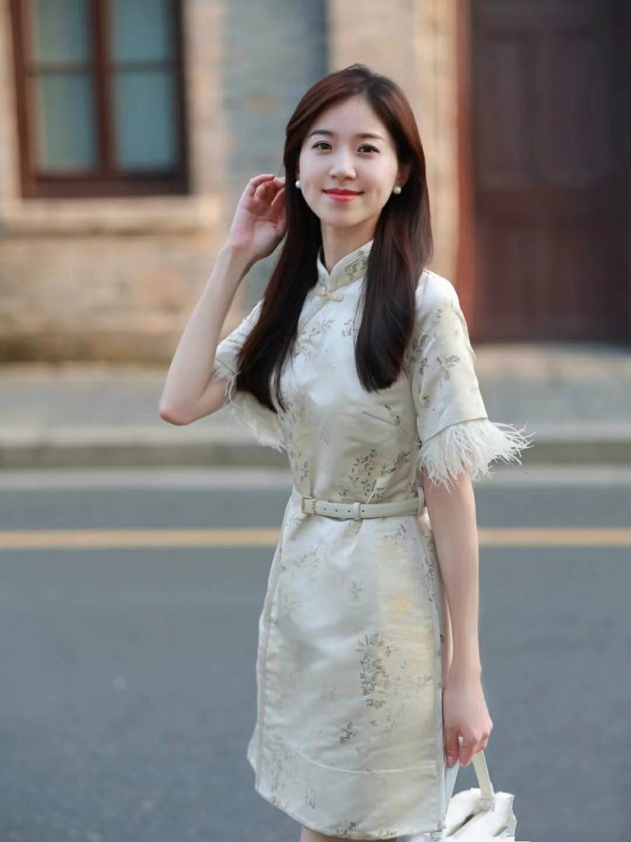 朋友说我穿上国风旗袍，自带温柔气质