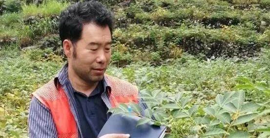 驻村战士庄宁斌用生命啃下扶贫的石头