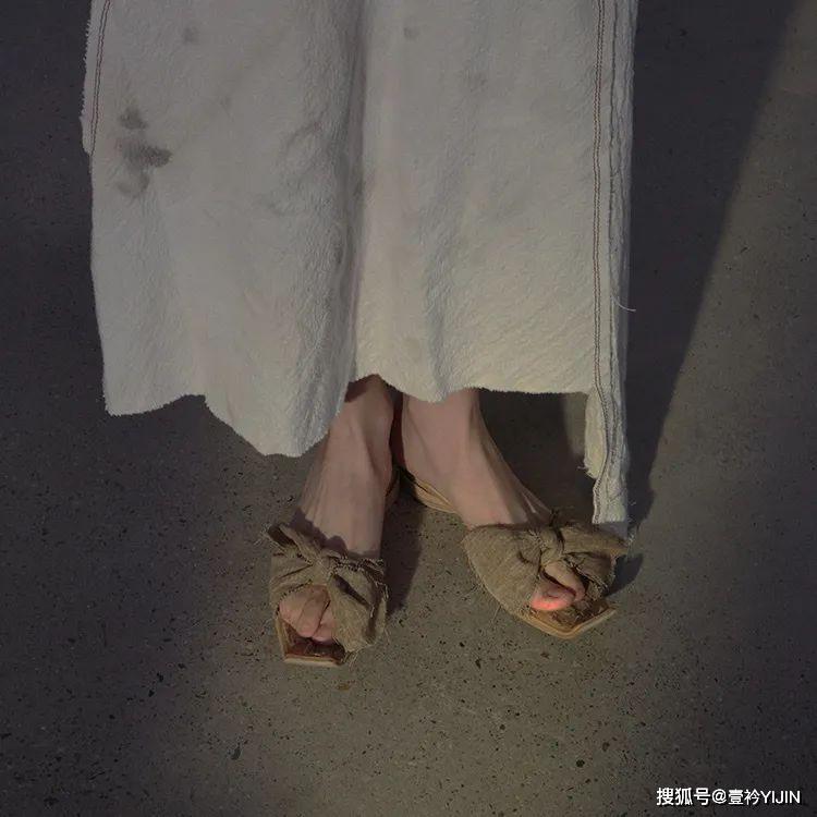 毕业于lcf的设计师pengtai | "破破烂烂"的衣服也能火