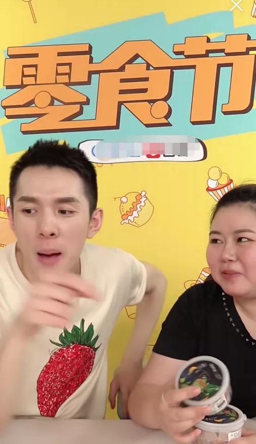 原创李佳琦pk薇娅再失败失去小助理后他还有机会成no1吗
