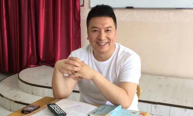 「李智」那我就会一会你，吉林散打王欲暴揍散打主席师徒：再对我犯贱