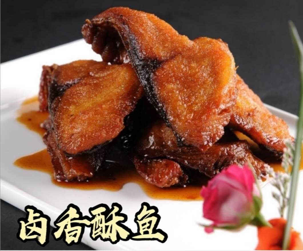 "烹鲜记酥鱼"口口留香 在郑州经五路国大四季鲜农贸
