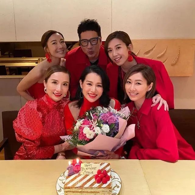 61岁单立文曾五次出演西门庆,与梅艳芳有一段情,老了却慈眉善目