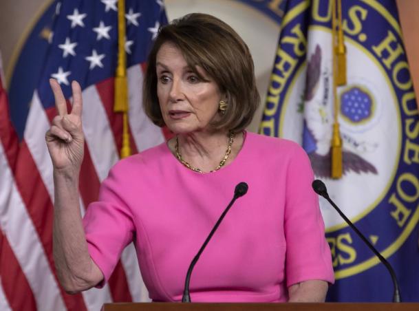 公器私用？美国务卿遭到调查，美总统直接出面