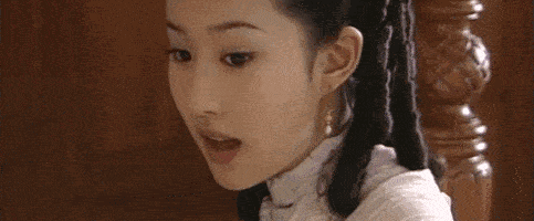 15岁那年,刘亦菲就已经凭借《金粉世家》里的白秀珠一角大火起来