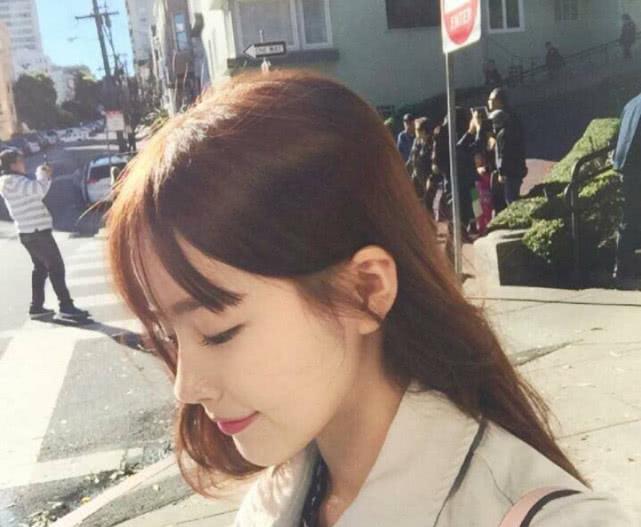 最近火的韩国女孩 1cc34044bf9047c8a69c05af0c5a41e6.jpeg