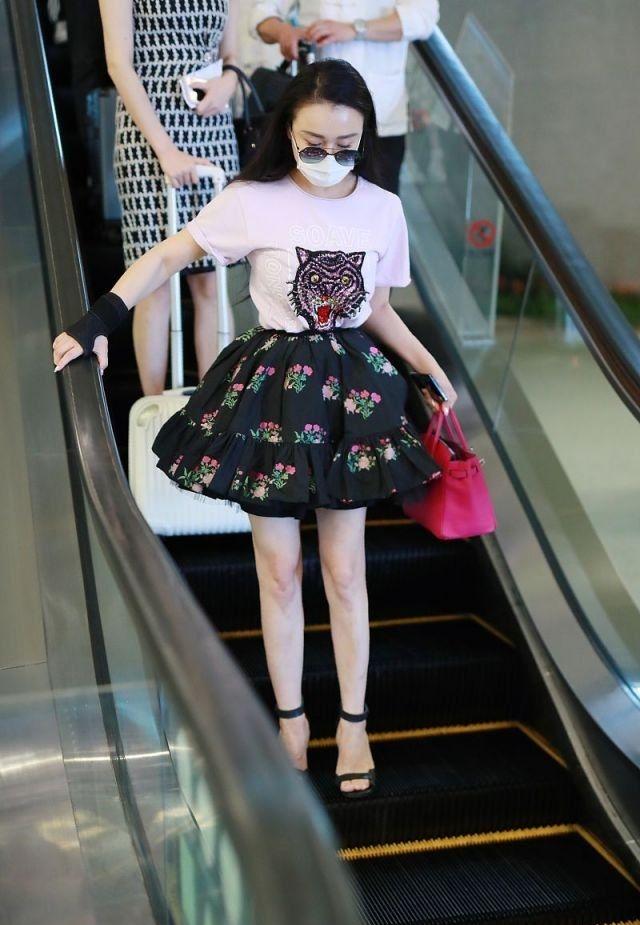 d440ef3e5a8344fa8fde677a920bb2ca.jpeg