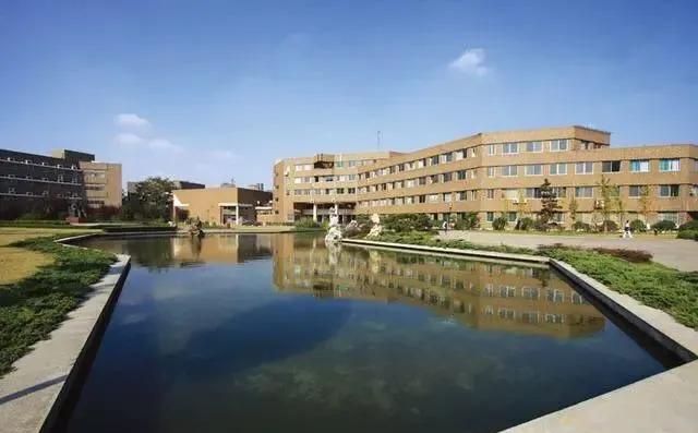 2020中国重点大学排名_2020年中国艺术类大学教学质量排名:南京艺术学院居
