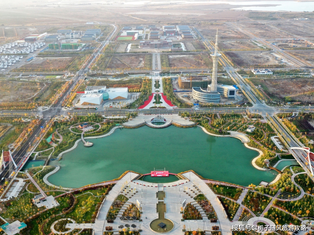新疆胡杨河市主要的两座火车站一览
