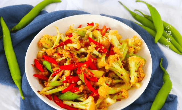 炒什么菜可以放火锅丸子 51cc178d71ba42a89ec407347aa2dfd2.png