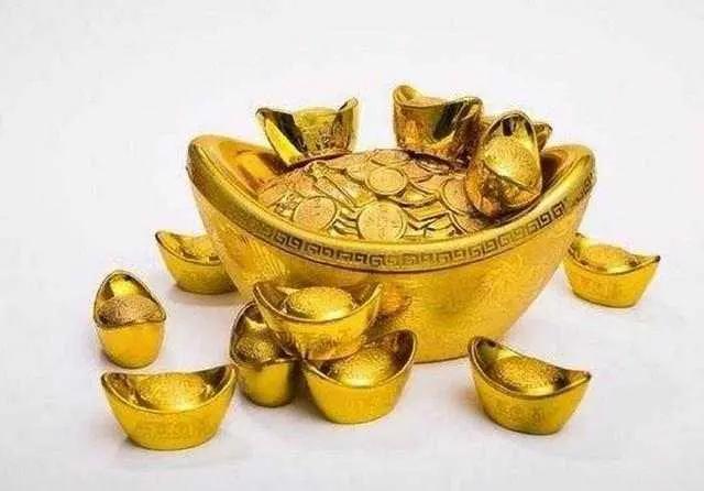 近期财运爆棚的3大生肖,腰缠万贯,钞票多的数不清!