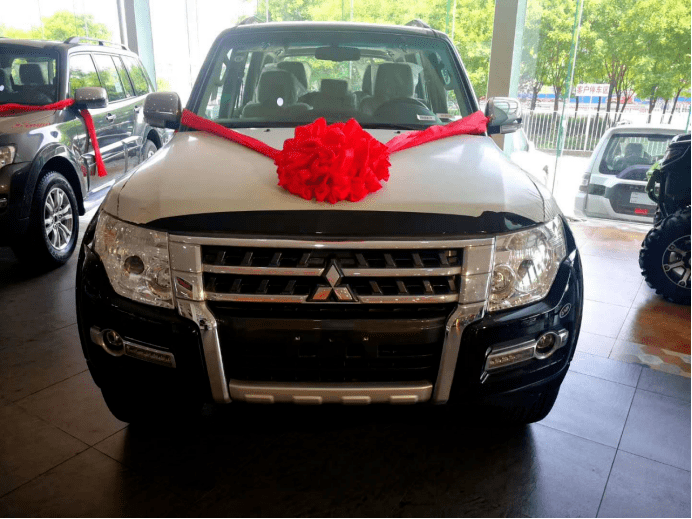 平行进口车报价30万 c387972e6cca45c6b2e0b912f07d82c9.png