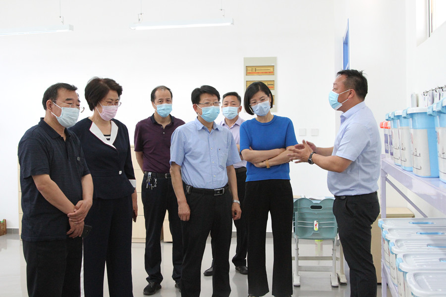 国家督学王恒斌一行来迁安调研