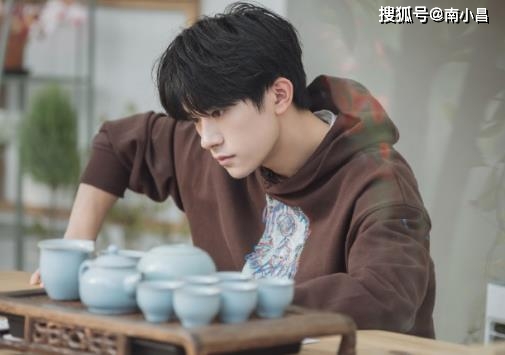 2000亿，肖战再创一项纪录，“小飞侠”虽功不可