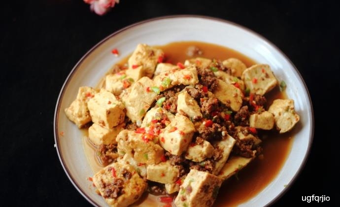 怎么做肉末豆腐煲 34c603458a9342e983e3d9539a6fd784.jpeg