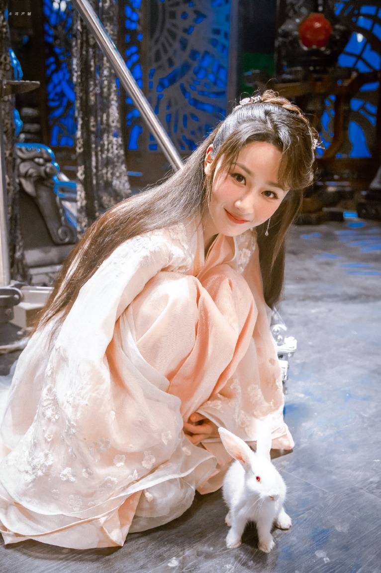 李子柒摘土豆都能这么美,这些古装美女也太好磕了吧!