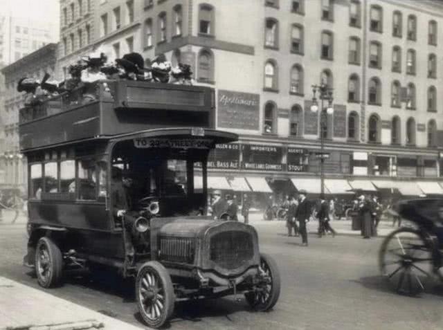李鸿章到美国访问，第一次见摩天大楼，说了一