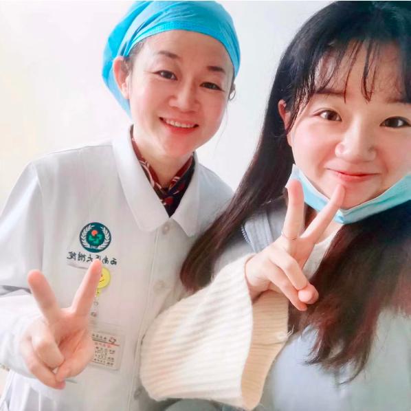 原创令人羡慕！妈妈陪女儿考研双双被录取，网友：对比下自己真是惭愧