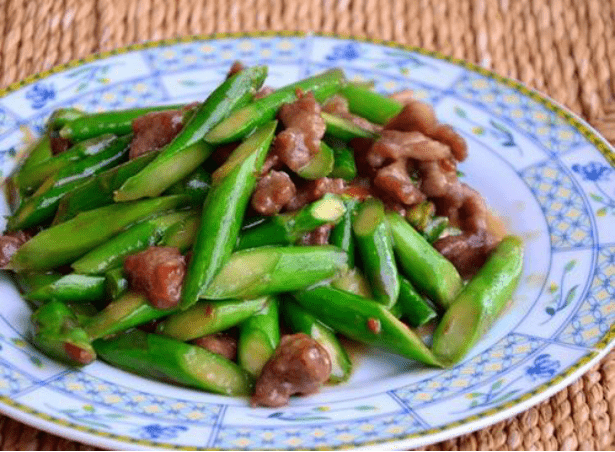 精选美食:燕麦杂粮养生粥,香辣去骨鱼片,凉拌脱骨猪蹄,芦笋炒肉_做法