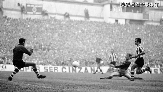 西班牙足球甲级联赛西甲+国王杯双冠王！仅四支球队曾做到巴萨8次占据半壁江山！