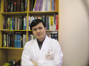 张文宏医生现在干嘛 acd3e8bda9af4591b74d30ff2166c9c6.jpeg