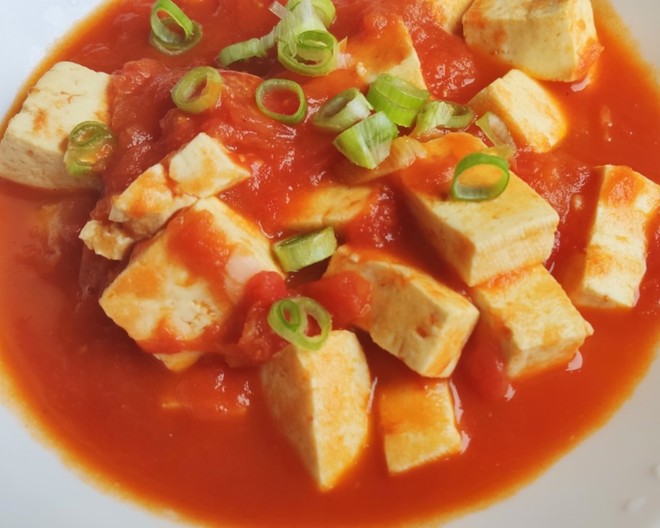 夏日开胃菜谱,番茄烧豆腐,做法简单,美味营养,适合夏天