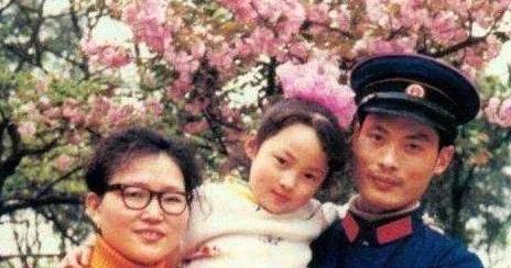 12岁被父亲抛弃，母亲做保洁养活她，孙俪如何将一手烂牌打成王炸