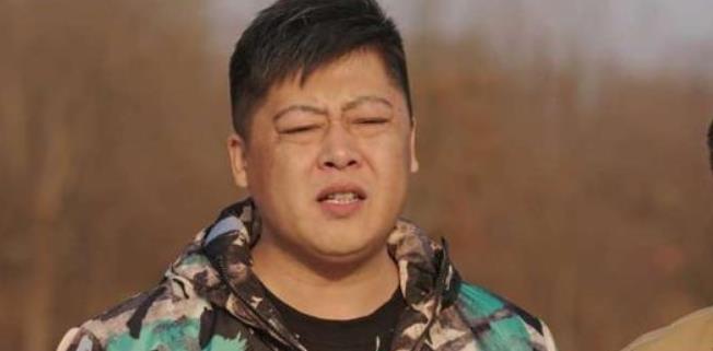 原创就在4天前,赵本山爱徒"谢永强",刚娶小12岁娇妻在怀,又出事了