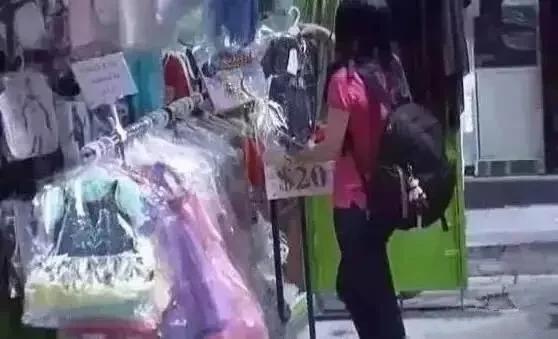 同是嫁入豪门，霍震霆感激郭晶晶下嫁，奚梦瑶