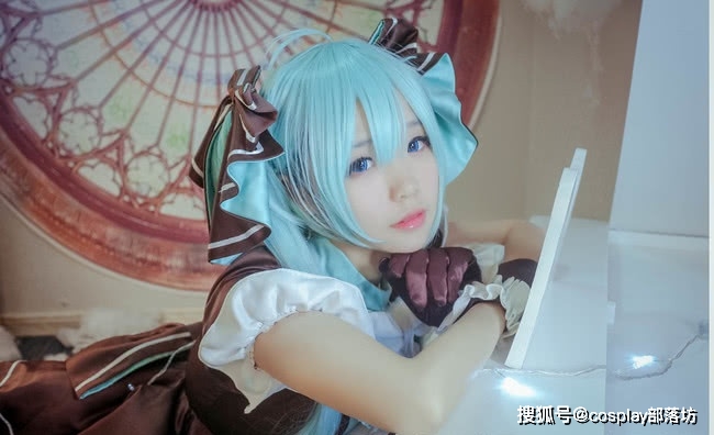 cos:初音未来,圣诞兔子洋装可爱的萌妹子!