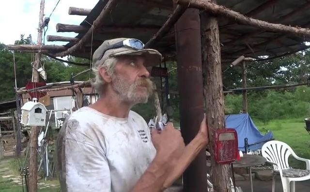 “红脖子”搅局，2020年美国大选的意外太多，“