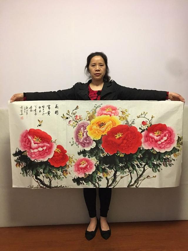 名家亲笔——知名画家曾素珍的牡丹画,值得珍藏