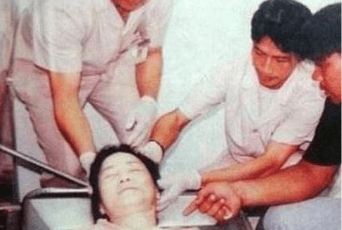 邓丽君死亡真相被证实可是脸上的巴掌印还是没有解释依然是迷