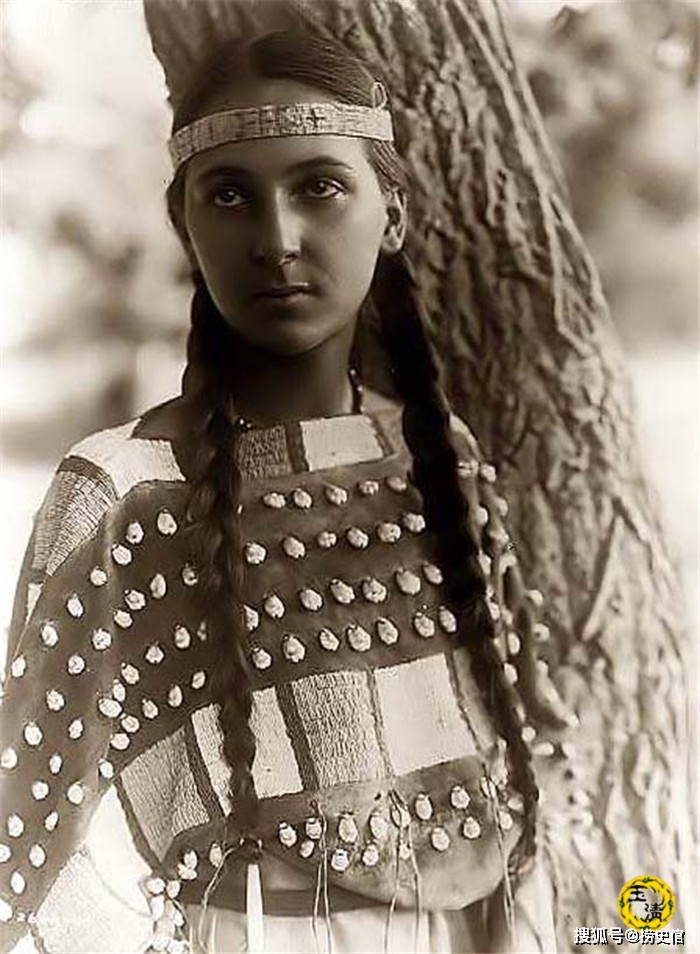 百年前美国西部的印第安人,土著女人蛮漂亮