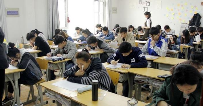 546分上专科？山东被顶替上大学女子的高考成绩究竟是什么水平？