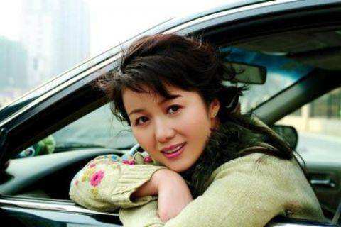 原创杜志国三任妻子个个貌美如花儿子杜淳情史不输老爸