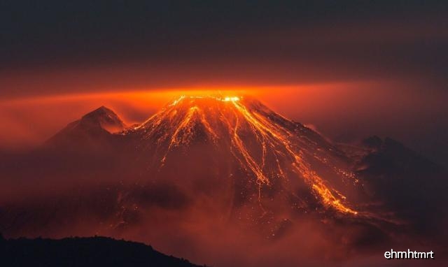 成语什么火山_成语故事图片