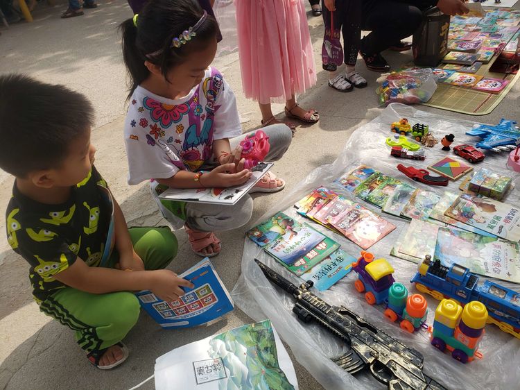 跳蚤市场是怎么弄的 ede4271b2d174fddb954343d3bdc2b9b.jpeg