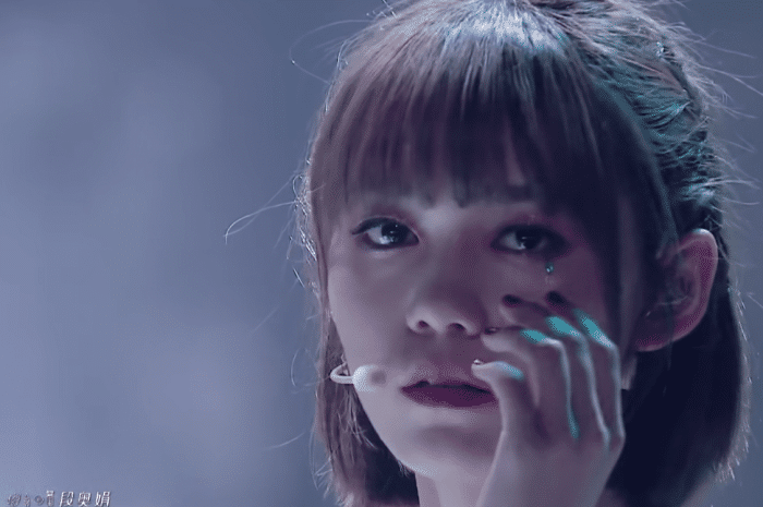 火箭少女101跳婚纱舞,全员造型黑化,紫宁绝美,杨超越变了样