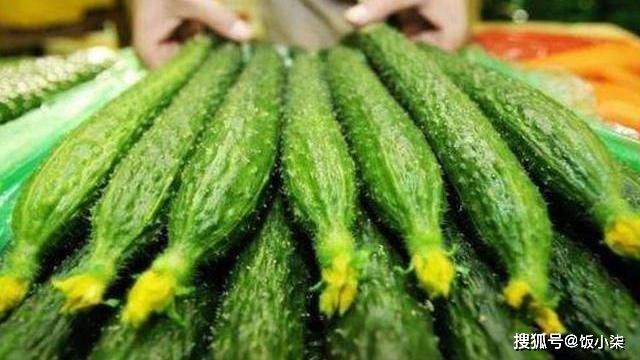 黄瓜分苗怎么搭_凉拌黄瓜图片