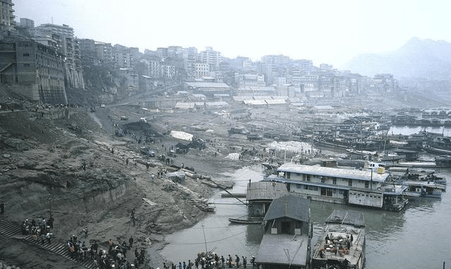 原创80年代长江老照片:那时三峡大坝还没有修建,图3古城早已被淹没