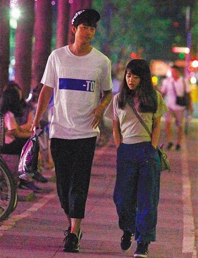 原创恭喜又一知名男星官宣结婚恋爱长跑13年33cm身高差萌翻网友