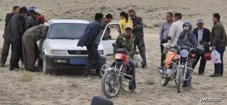 新疆捡石头直播视频 1f6d24533c924b36866ee253ffe9ef9b.jpeg