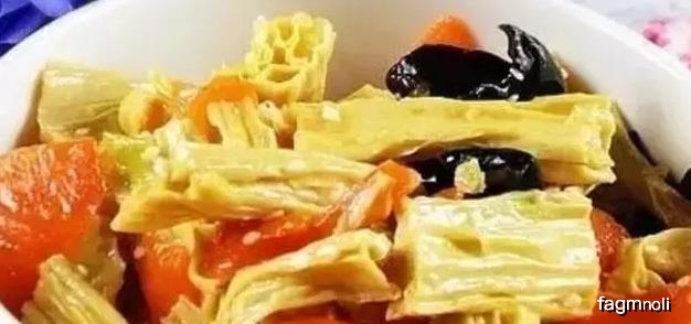 火锅底料炒鸡肉土豆做法 defb0b4357864c8fb7748b3dc8fdba75.jpeg