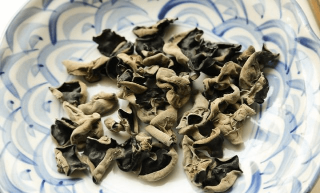 木耳泡发多久最合适 0cffa348561c419f81a8b6e9aa306d52.png