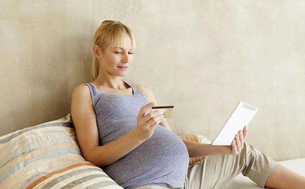 宝宝|父母请别过多干涉宝宝“趴睡”需要制止吗？若是超过一特定月龄