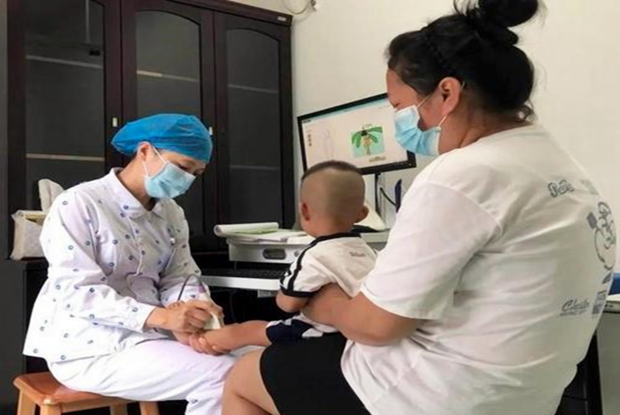 医生|医生急忙喊停，补钙警惕发育假象孩子补钙半年出现“猛涨期”
