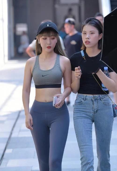 健身的小姐姐 788004e18e374f79bf9d4c5c53cbf378.jpeg