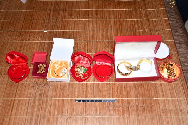 &quot;95后&quot;归国华侨、声甜貌美&quot;白富美&q